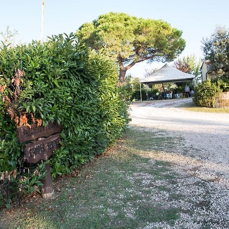 Agriturismo Poggetto Larciano Eksteriør billede